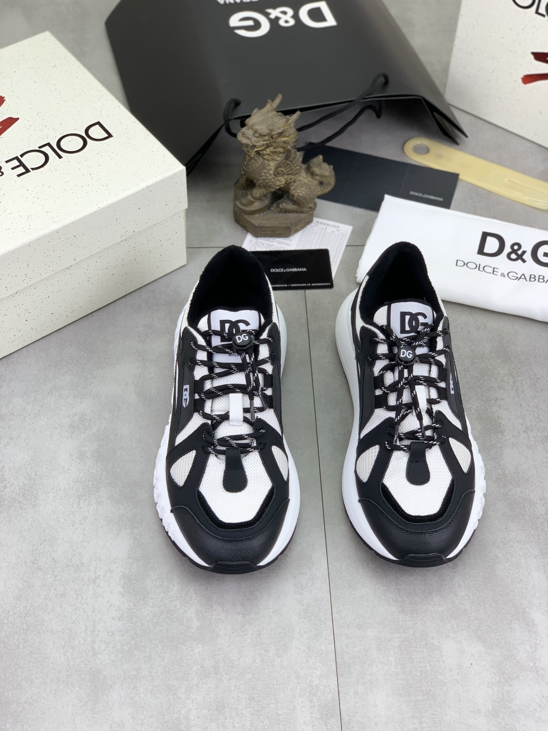 olce & Gabbana shoe